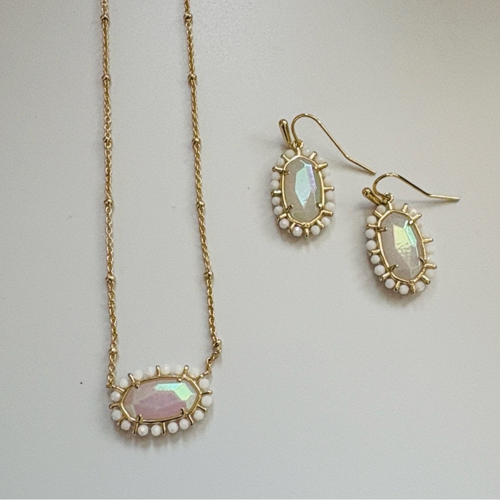 Lot of 2x EUC [Kendra Scott] Iridescent Frost Glass Lee Earrings/Elise Necklace - Picture 6 of 12
